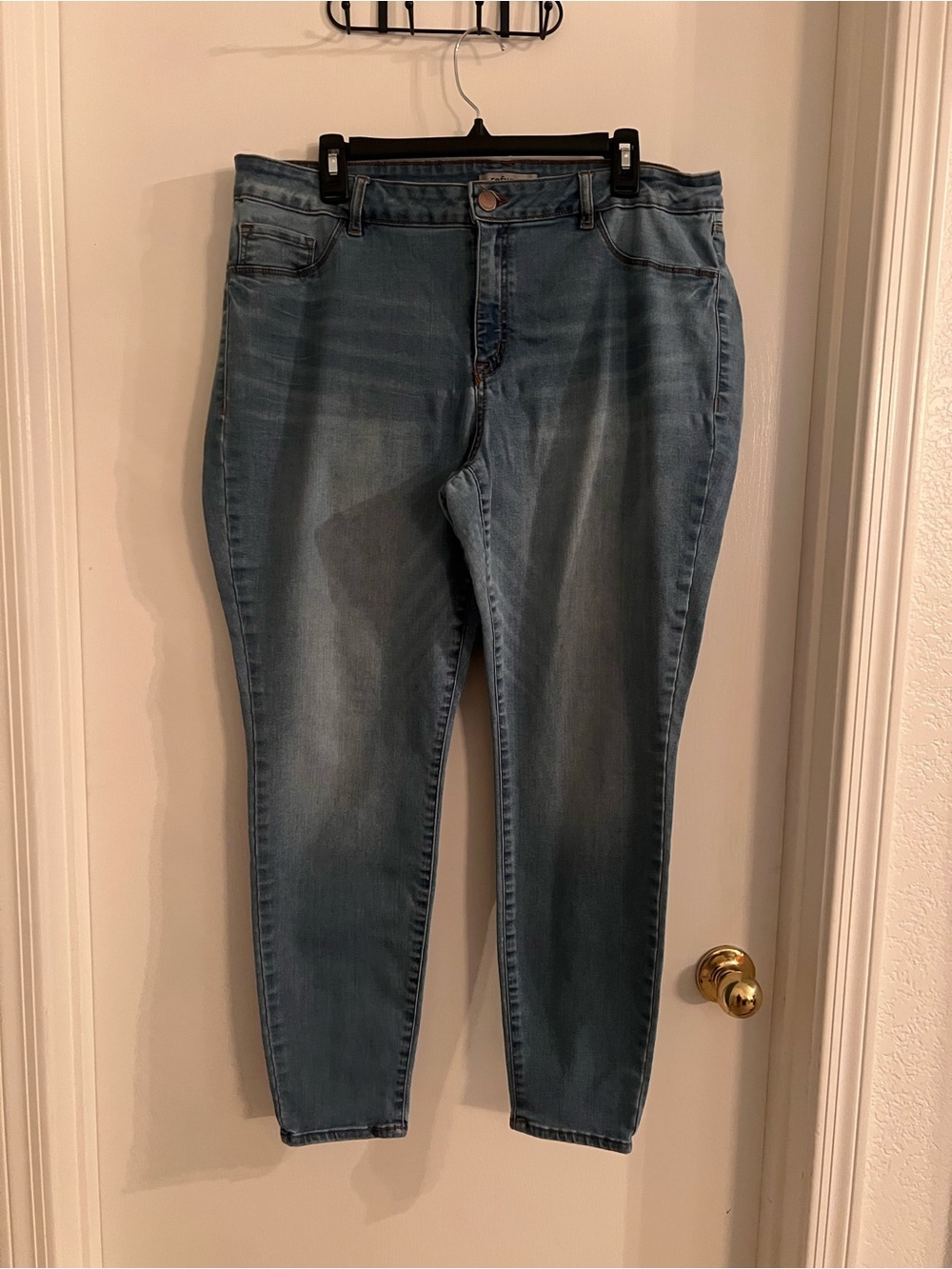 Refuge+ Women’s Light Wash Skinny Jeans Size 20 Stretch Plus Size